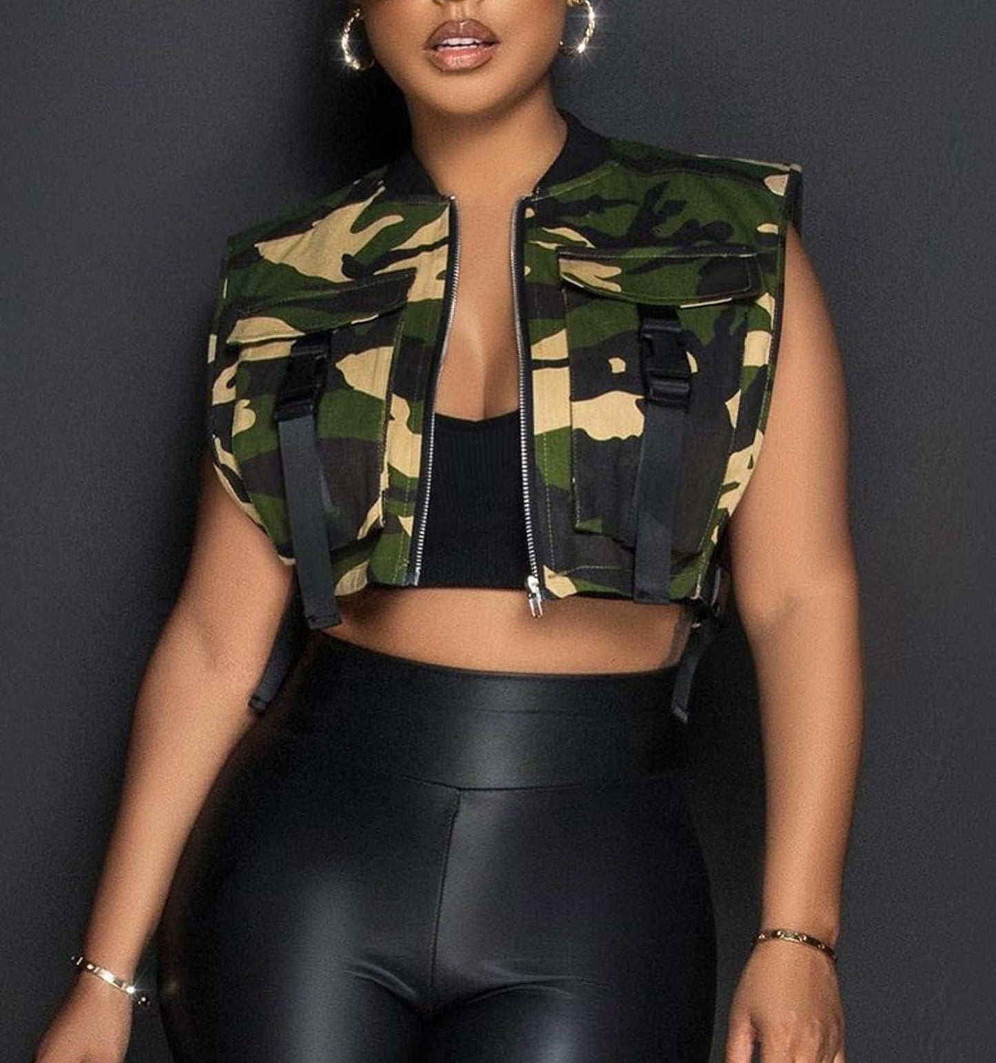 Bnigung Women's Sexy Crop Cargo Vest Sleeveless Buckle Zip Up Vest Jacket Tops Steampunk Streetwear with Pockets(Khaki,XL)