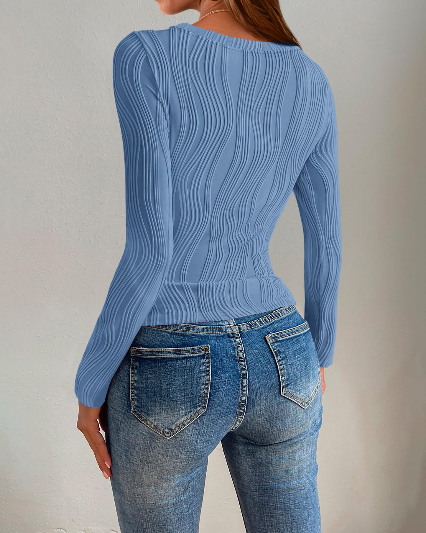 PRETTYGARDEN Women's Tops 2025 Spring Fashion Long Sleeve Crewneck Blouses Slim Fit Shirts Textured Knit Basic T Shirts(Khaki,Large)