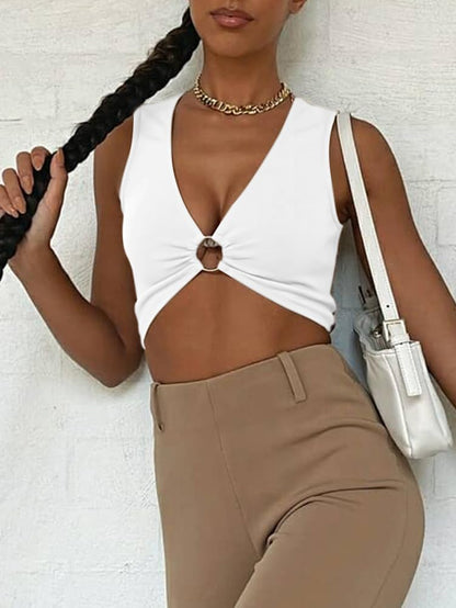 AEVZIV Sexy Crop Tops for Women Sleeveless Deep V Neck Workout Tops Plunge Ring Cleavage Cropped Tank Top Black M