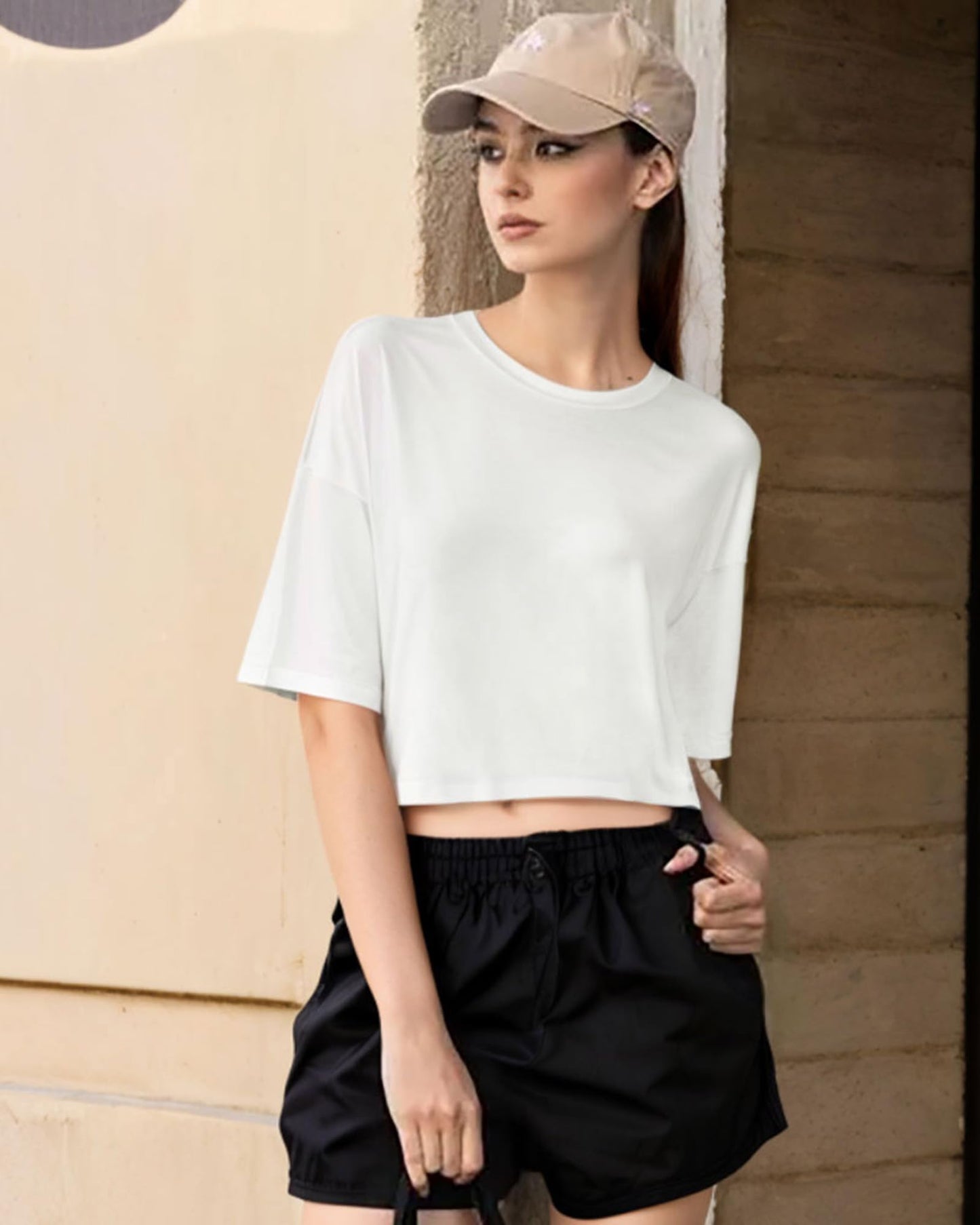 Summer Crop Tops for Womens Casual Half Sleeve Top Loose Fit Short Sleeve T Shirts Workout Oversized Tees(Black,M)
