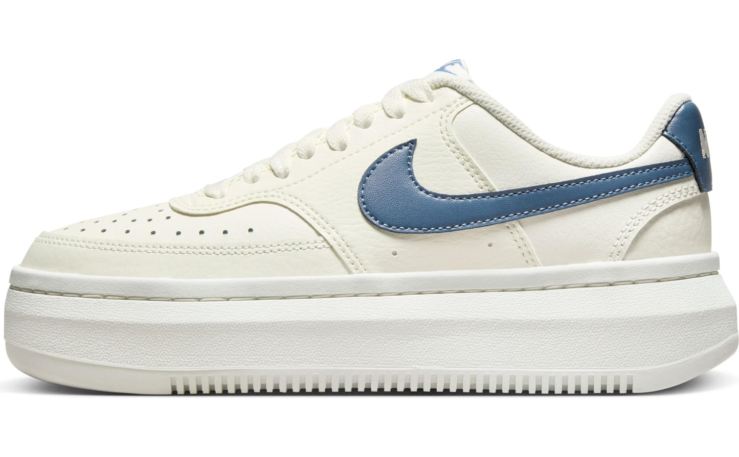 Nike Women's Low-Top platform
