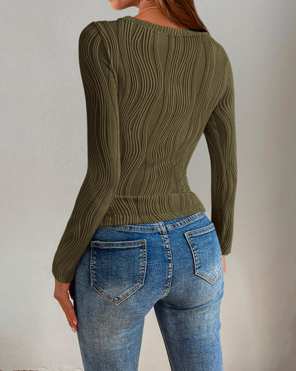 PRETTYGARDEN Women's Tops 2025 Spring Fashion Long Sleeve Crewneck Blouses Slim Fit Shirts Textured Knit Basic T Shirts(Khaki,Large)
