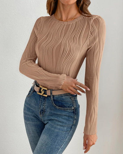 PRETTYGARDEN Women's Tops 2025 Spring Fashion Long Sleeve Crewneck Blouses Slim Fit Shirts Textured Knit Basic T Shirts(Khaki,Large)